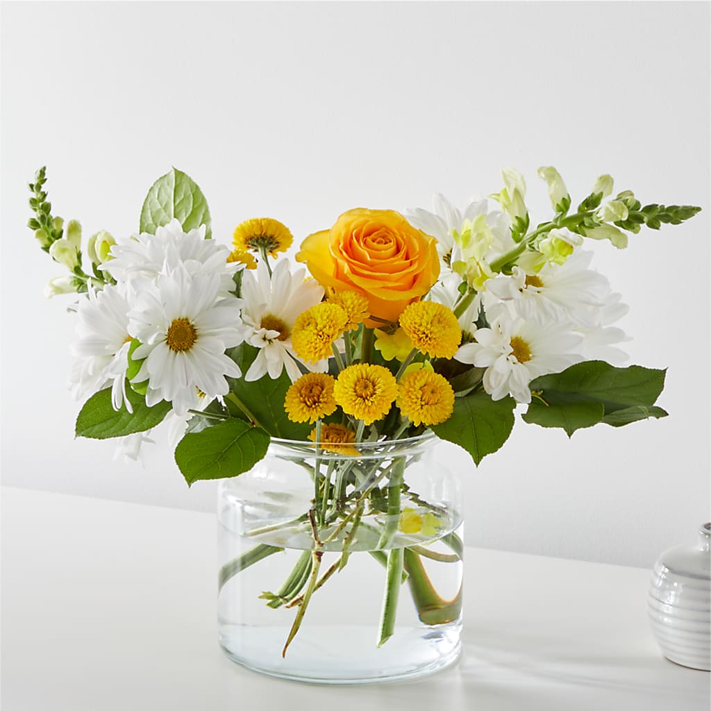 Sun Salutation Bouquet – ENCHANTED FLORIST & GREENHOUSE LTD, Maspeth NY