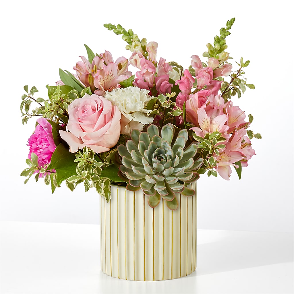 Magenta Musings Bouquet – ENCHANTED FLORIST & GREENHOUSE LTD, Maspeth NY