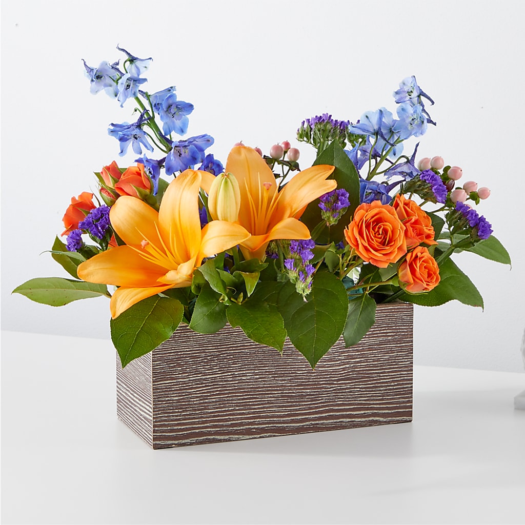 Radiant Citrus Box Bouquet – ENCHANTED FLORIST & GREENHOUSE LTD, Maspeth NY