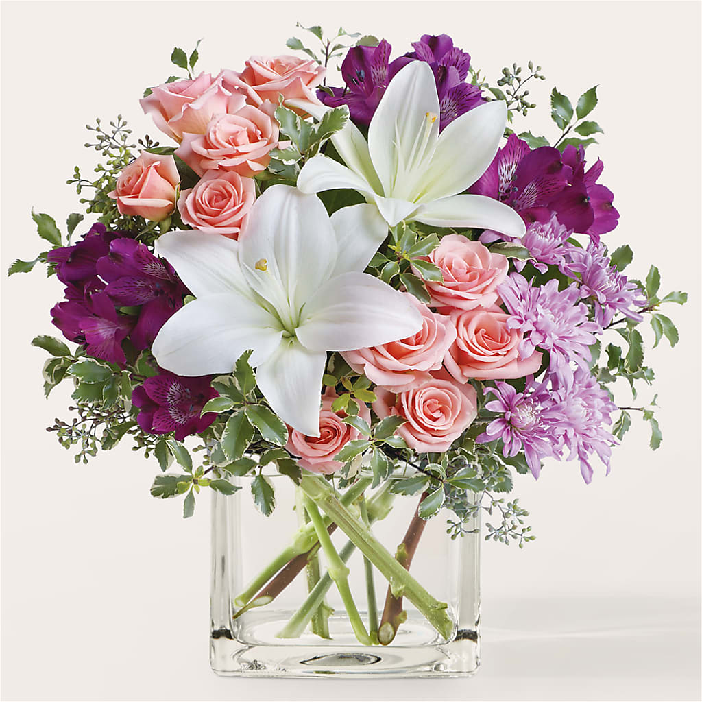 Mani Pedi Bouquet – ENCHANTED FLORIST & GREENHOUSE LTD, Maspeth NY