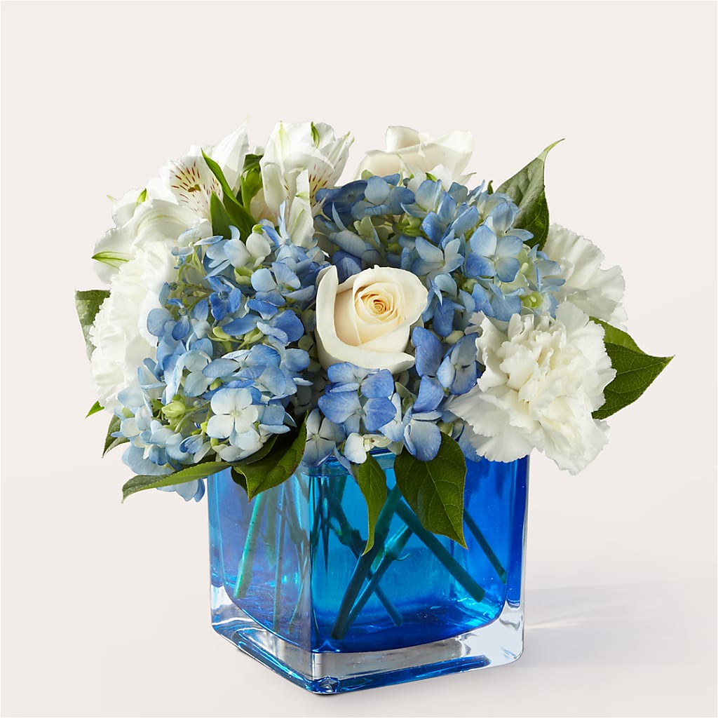 Soothing Waters Bouquet – ENCHANTED FLORIST & GREENHOUSE LTD, Maspeth NY