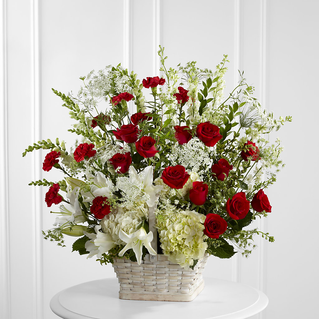 In Loving Memory Arrangement – ENCHANTED FLORIST & GREENHOUSE LTD, Maspeth NY