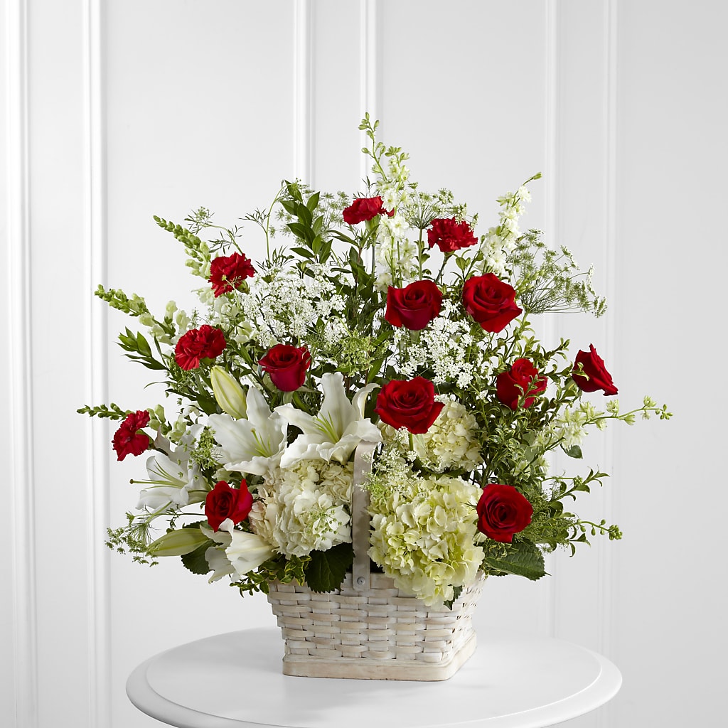 In Loving Memory Arrangement – ENCHANTED FLORIST & GREENHOUSE LTD, Maspeth NY