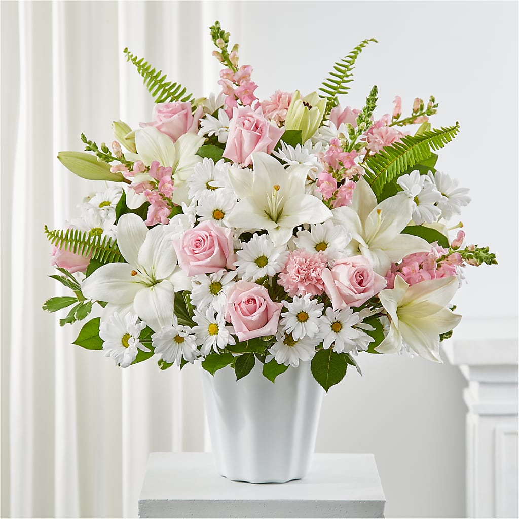 Soft Touch Tabletop Basket – ENCHANTED FLORIST & GREENHOUSE LTD, Maspeth NY