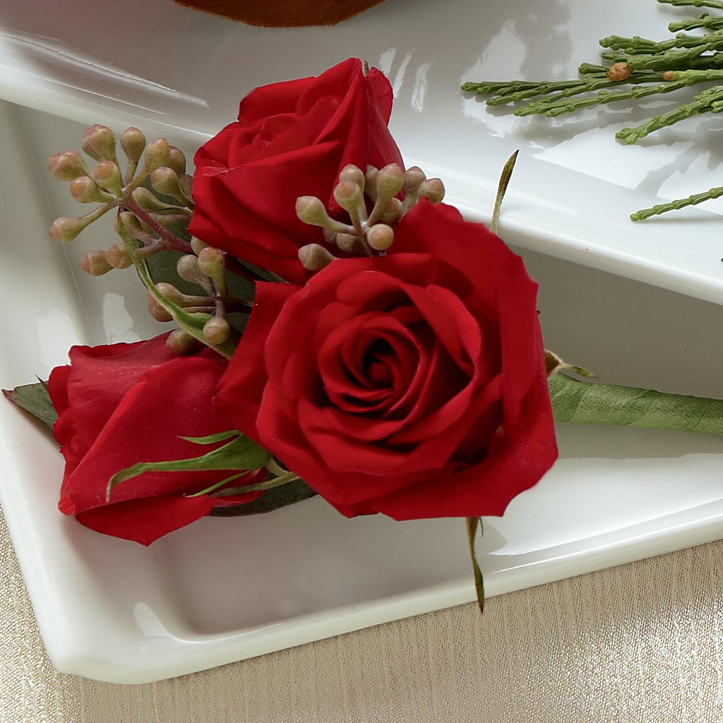 Red Spray Rose Boutonniere – ENCHANTED FLORIST & GREENHOUSE LTD, Maspeth NY