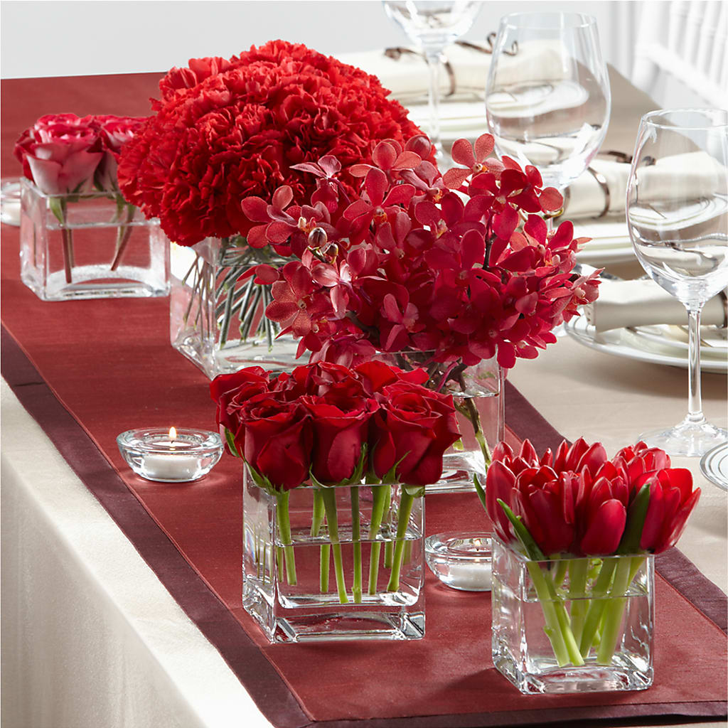Modern Grace Centerpiece – ENCHANTED FLORIST & GREENHOUSE LTD, Maspeth NY