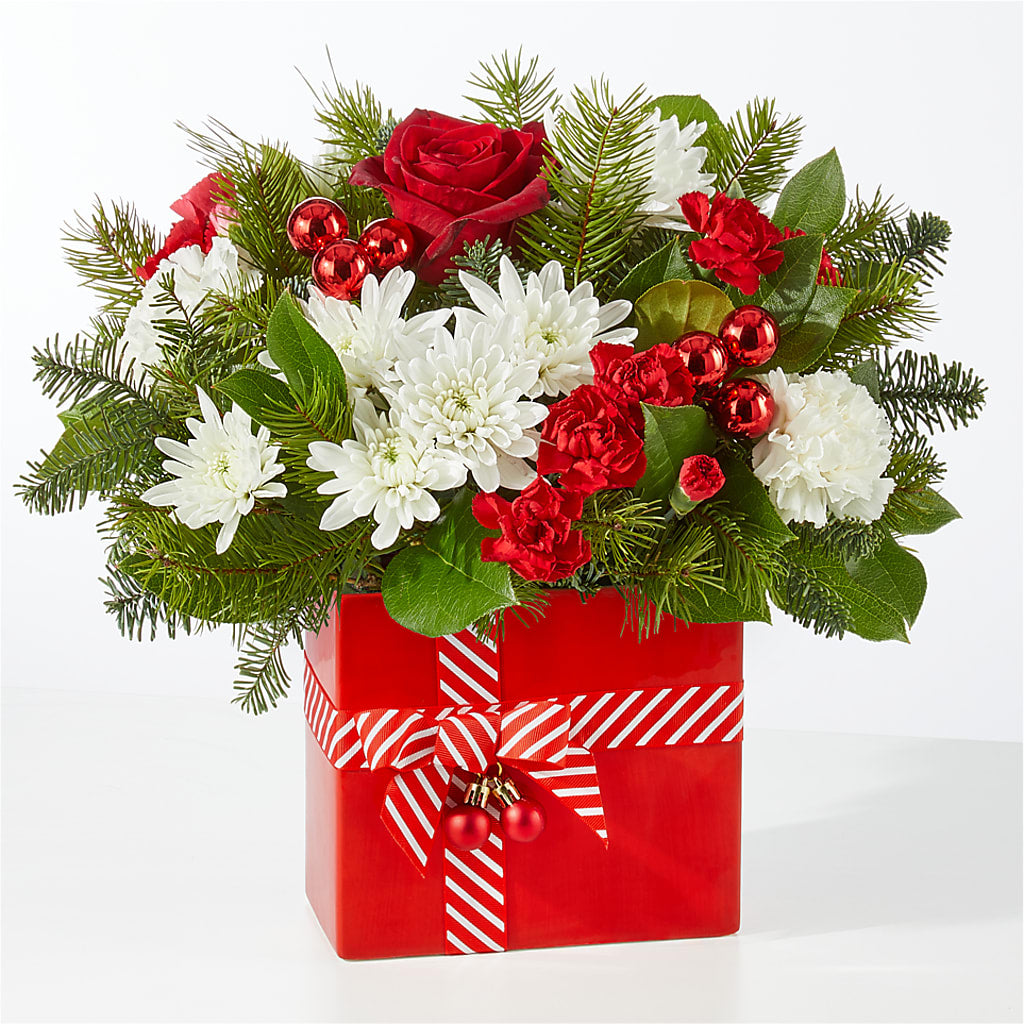 Presents Under the Tree Bouquet – ENCHANTED FLORIST & GREENHOUSE LTD, Maspeth NY