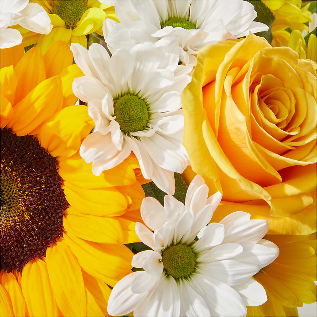 Be Happy Bouquet – ENCHANTED FLORIST & GREENHOUSE LTD, Maspeth NY