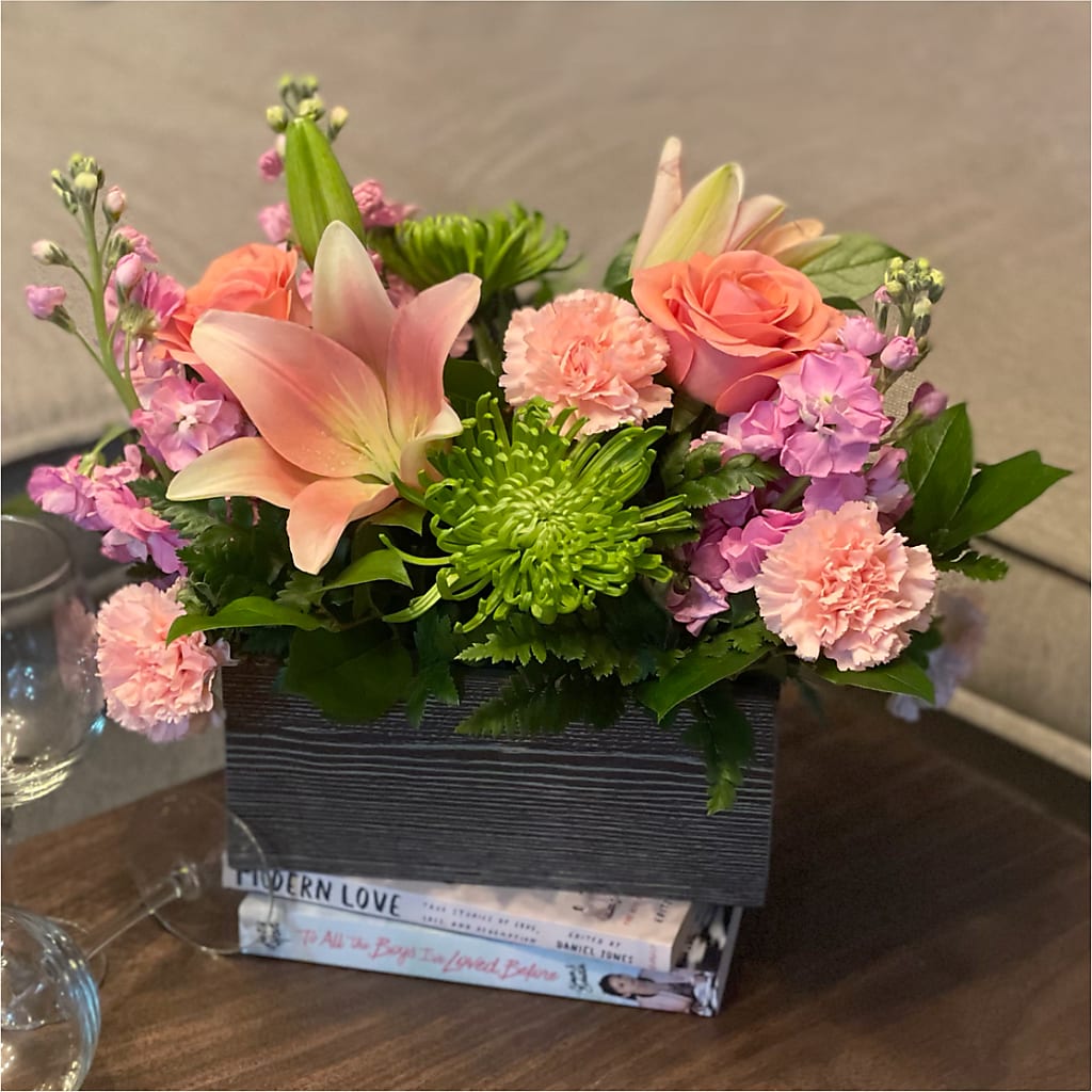Beautiful Spirit Basket – ENCHANTED FLORIST & GREENHOUSE LTD, Maspeth NY