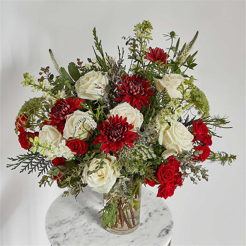 Favorite Traditions Bouquet – ENCHANTED FLORIST & GREENHOUSE LTD, Maspeth NY