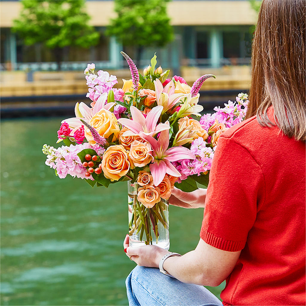 Bisous Bouquet – ENCHANTED FLORIST & GREENHOUSE LTD, Maspeth NY